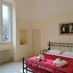 Palazzo Castellano Bed & Breakfast 3*
