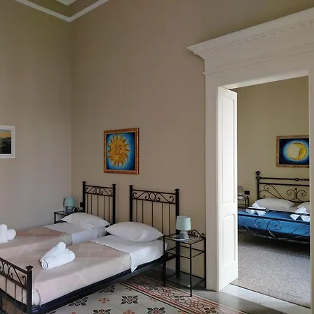 Palazzo Castellano 3*