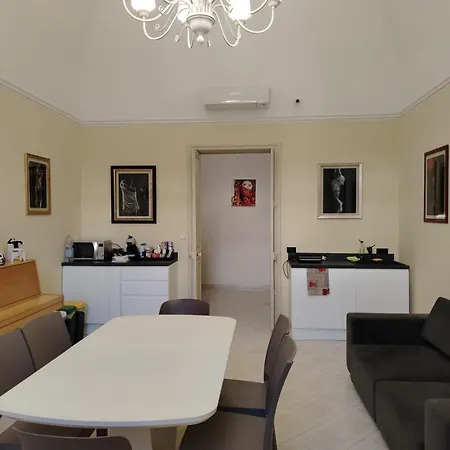 Palazzo Castellano Bed & Breakfast Lecce