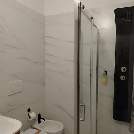 Palazzo Castellano 3*