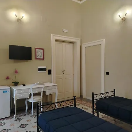 Palazzo Castellano Bed and Breakfast