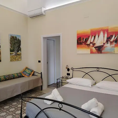 Palazzo Castellano ليتشي