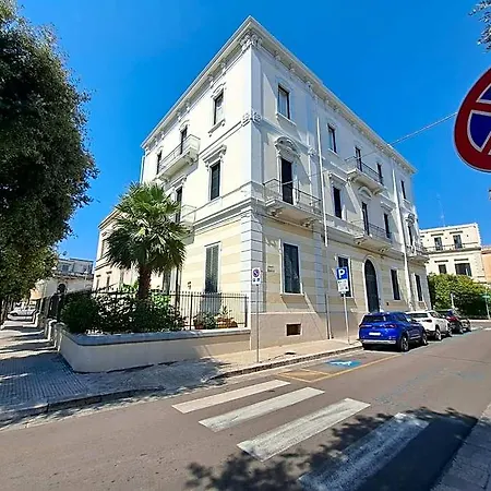 Palazzo Castellano 3* Lecce
