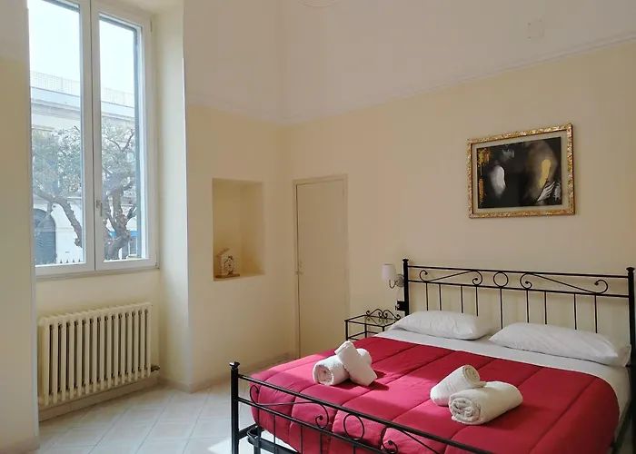 Palazzo Castellano فندق مبيت وإفطار 3*
