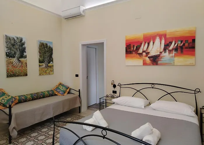 Palazzo Castellano ليتشي